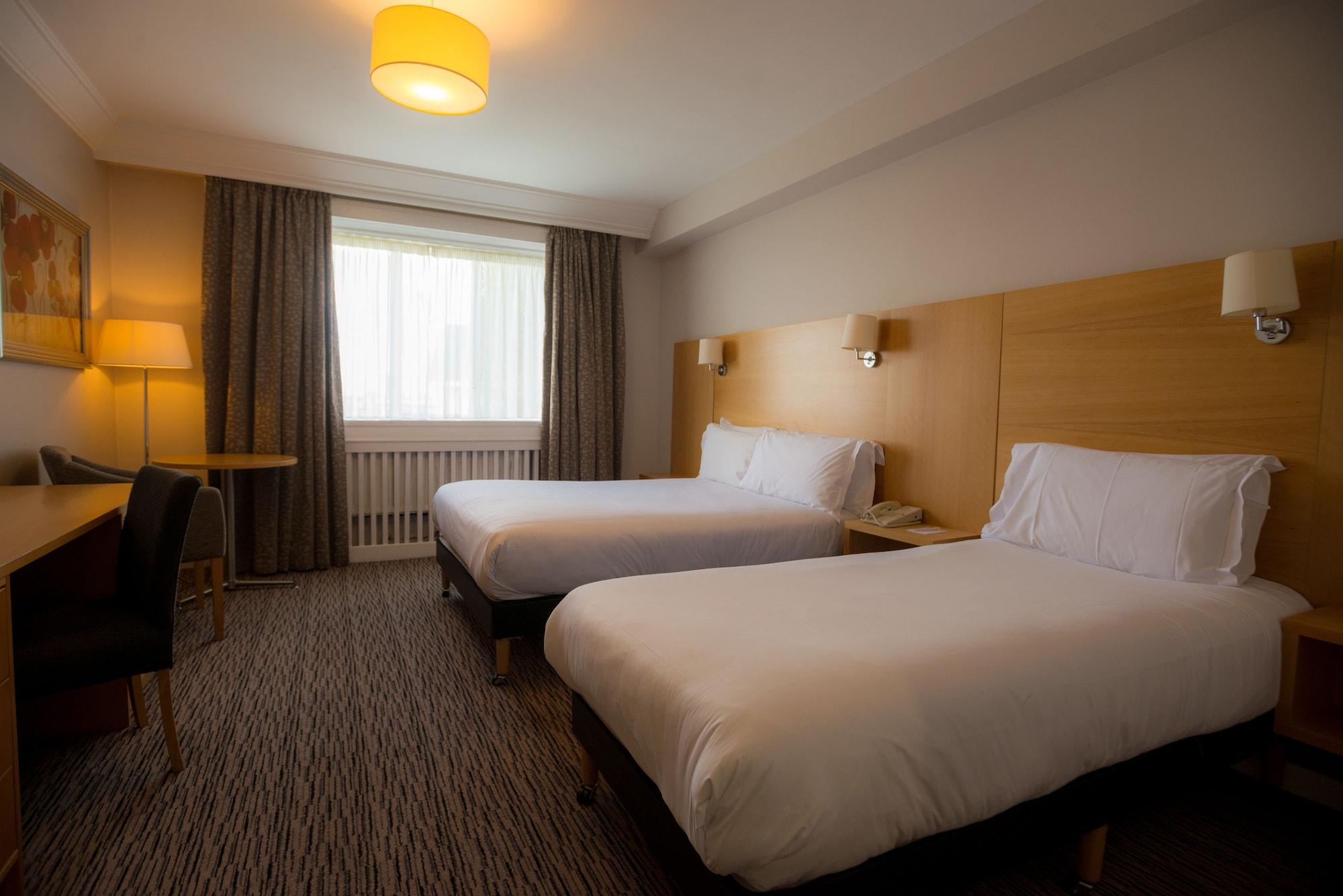Park Inn By Radisson Shannon Airport Eksteriør billede
