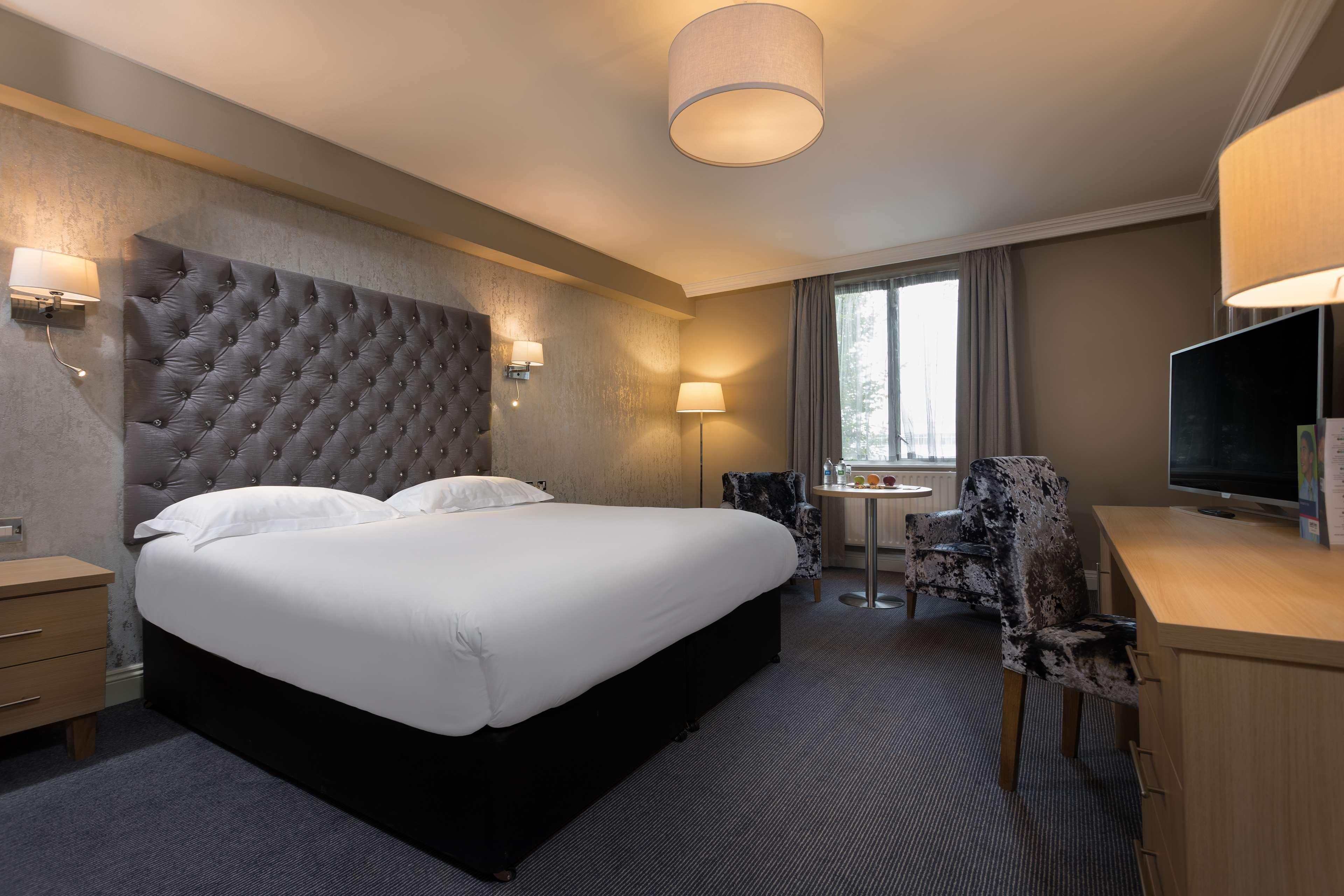 Park Inn By Radisson Shannon Airport Eksteriør billede