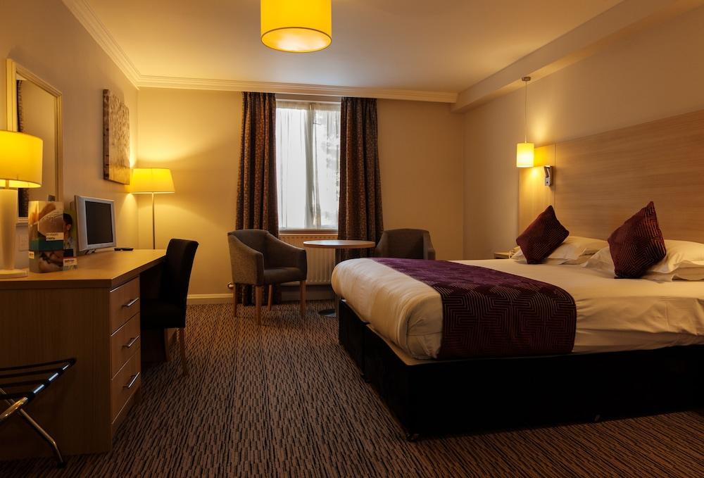 Park Inn By Radisson Shannon Airport Eksteriør billede