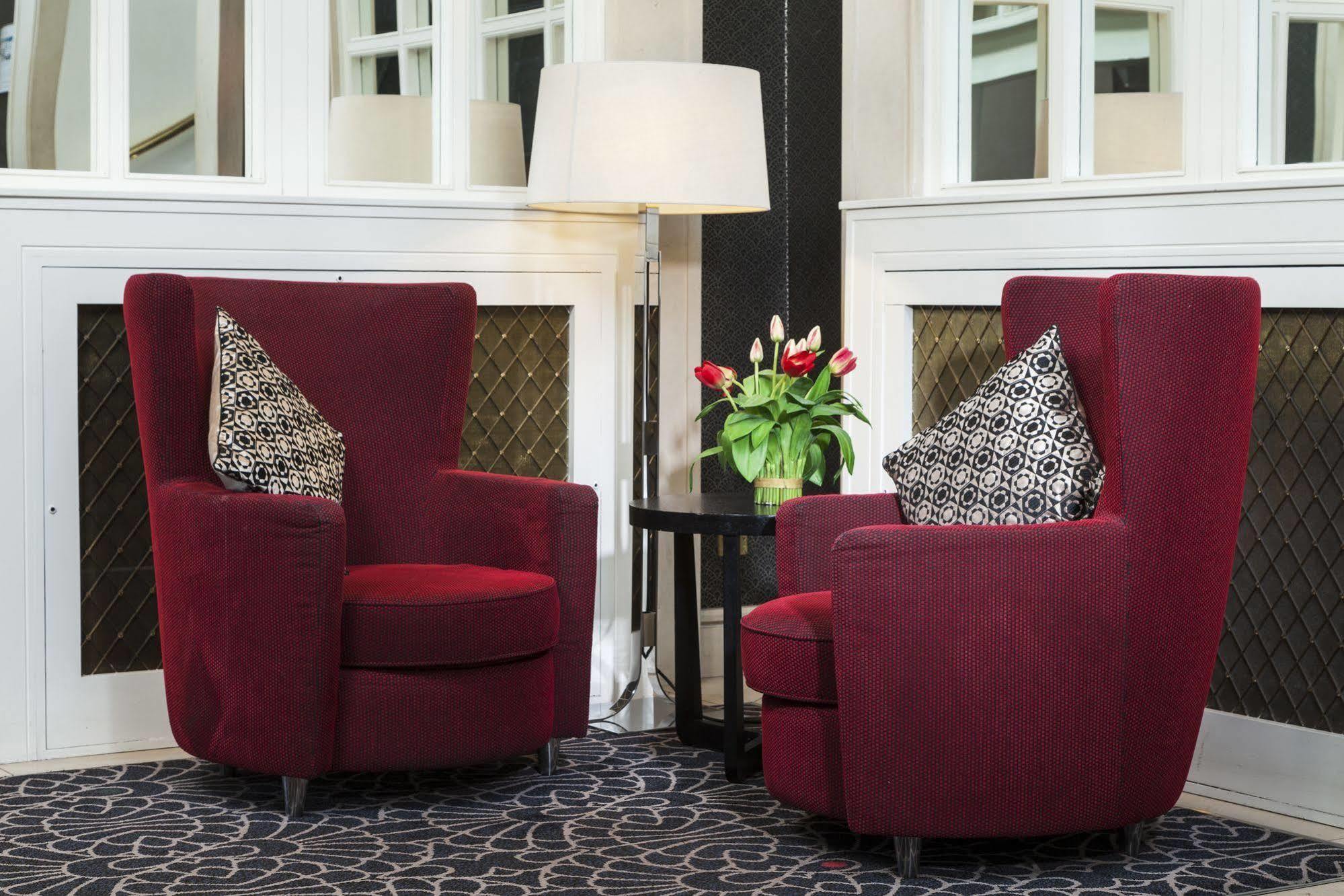 Park Inn By Radisson Shannon Airport Eksteriør billede